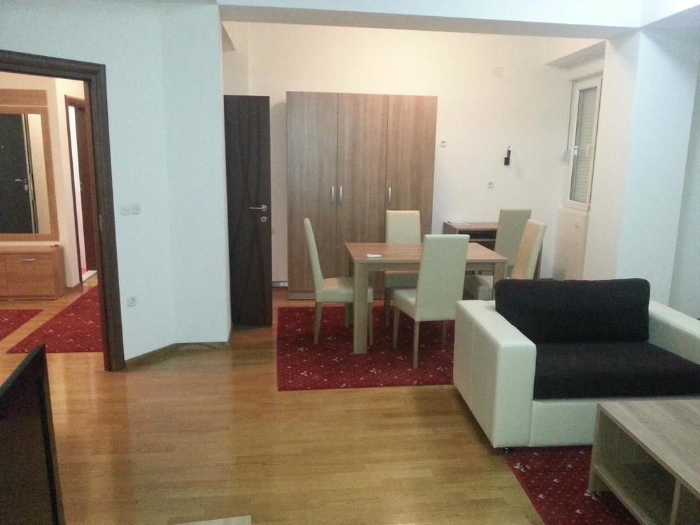 Tcc Grand Plaza Hotel Skopje Esterno foto