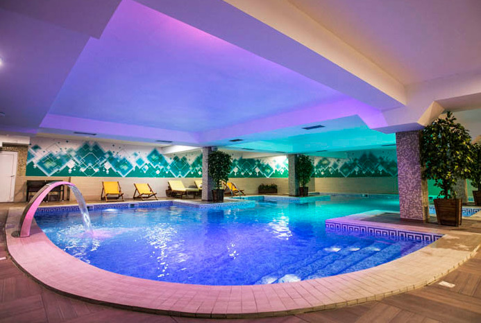 Tcc Grand Plaza Hotel Skopje Esterno foto